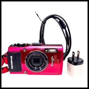 OLYMPUS TG-3 Tough Waterproof‎ 16 MP Compact Digital Camera Red SD Card Charger